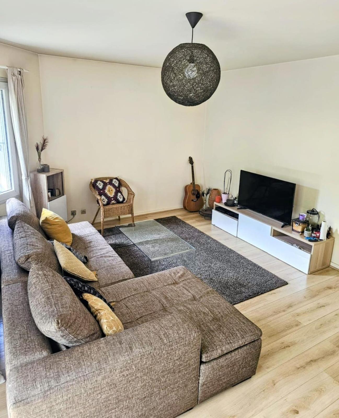Appartement Spacieux Silencieux لونْي المظهر الخارجي الصورة